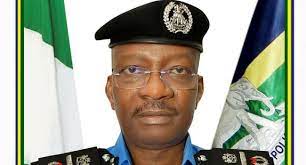 Police to re-introduce permit for tinted glass Police to re-introduce permit for tinted glass