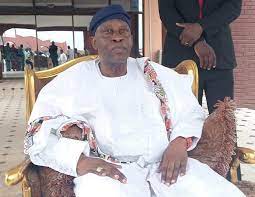 Kingmakers install Olaoye as new Soun of Ogbomoso Kingmakers install Olaoye as new Soun of Ogbomoso