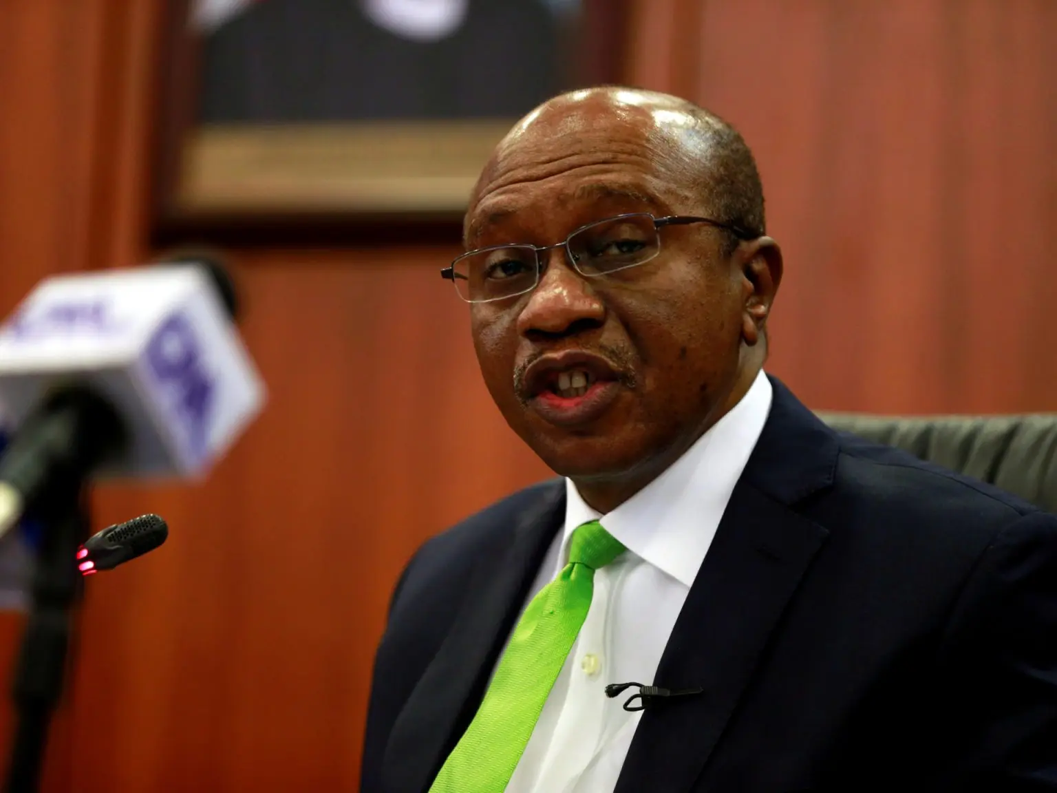 Court grants Emefiele N300m bail Court grants Emefiele N300m bail