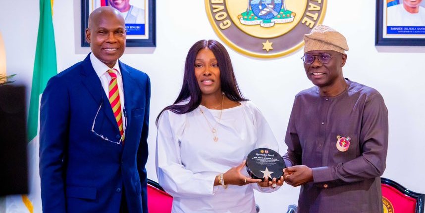 Otedola donates N1bn to improve Lagos Security Otedola donates N1bn to improve Lagos Security