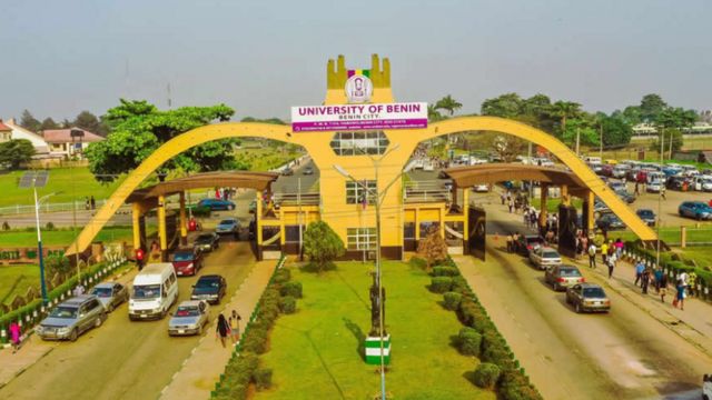 UNIBEN students trapped as building collapses in Edo UNIBEN students trapped as building collapses in Edo