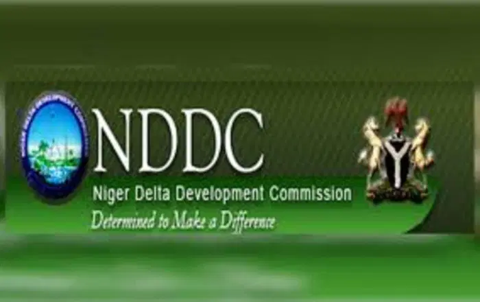 NDDC commences repairs on East-West road to ease commuter pains NDDC commences repairs on East-West road to ease commuter pains