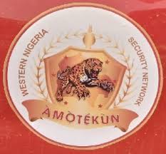 Amotekun nab two suspected cultists, recovers gun in Ogun Amotekun nab two suspected cultists, recovers gun in Ogun