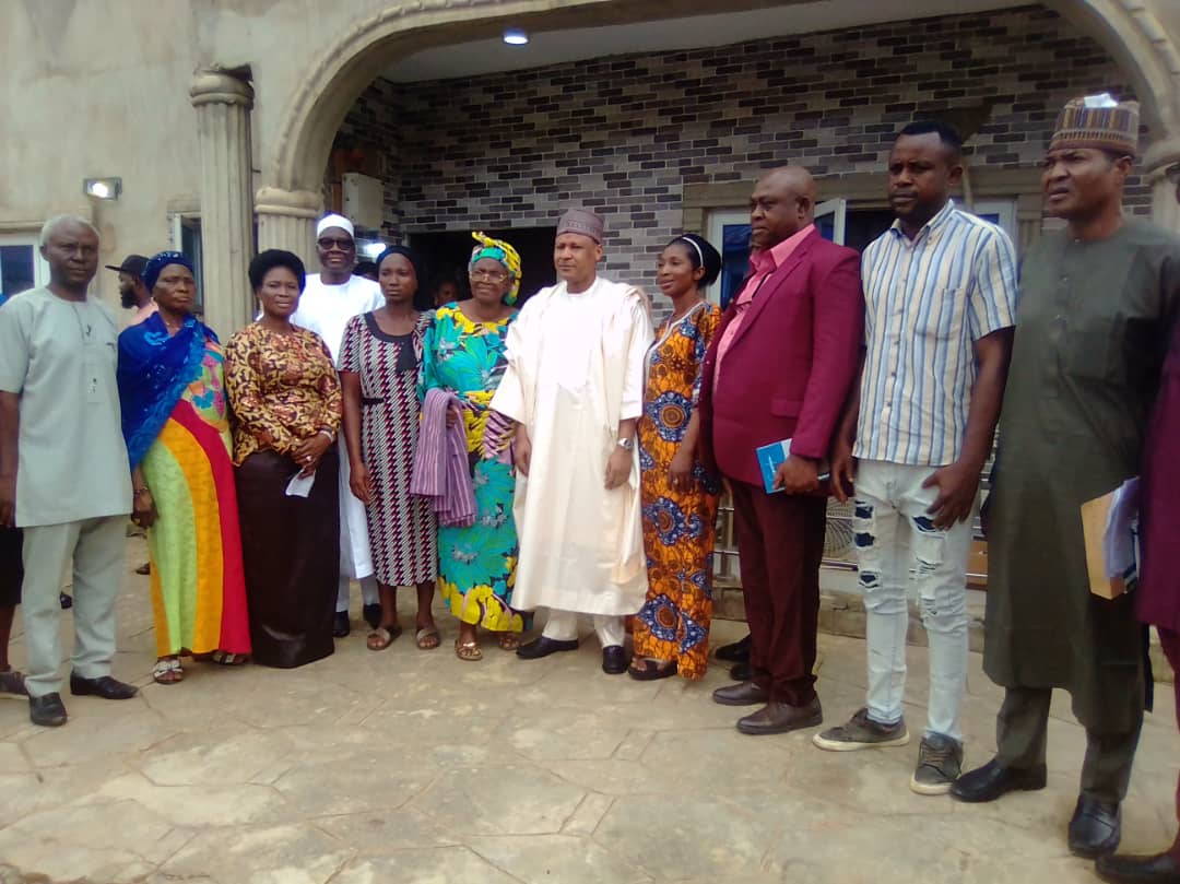 FG visits family of designer of Nigeria’s flag FG visits family of designer of Nigeria’s flag
