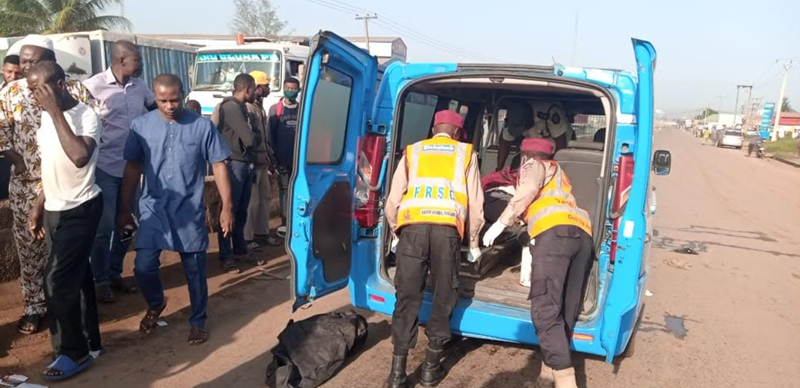 Five die, four injured in Lagos-Ibadan expressway accident