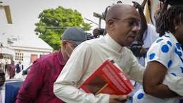 Labour strike stalls Emefiele’s arraignment as FG reduces charges against him Labour strike stalls Emefiele’s arraignment as FG reduces charges against him