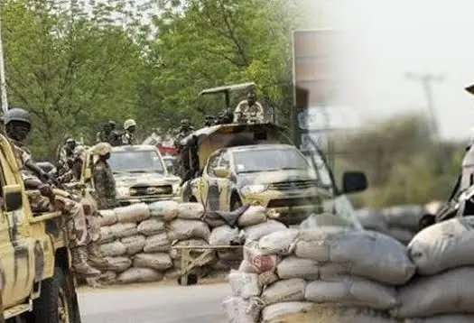 Journalists decry alleged humiliation of commuters at military checkpoints in S’East