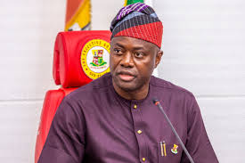 Oyo Gov renames Polytechnic Ibadan after ex-governor, Olunloyo