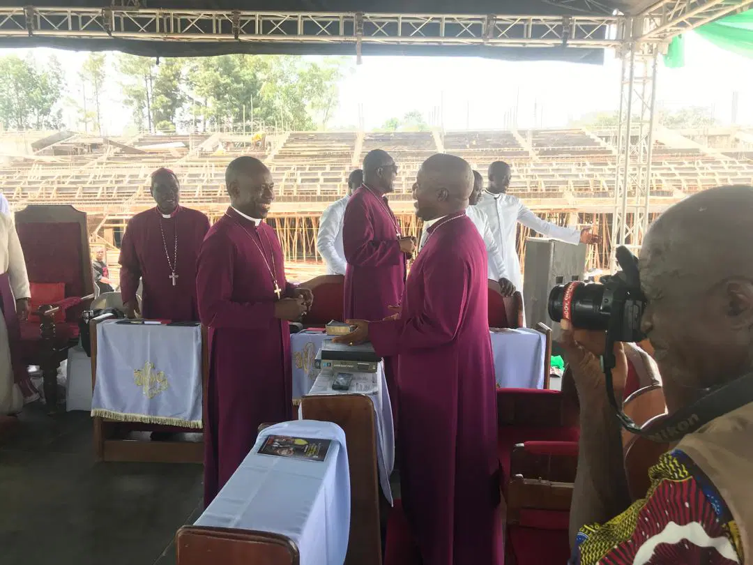 Anglican Church urges FG to halt prosecution of minors over Russian flag incident Anglican Church urges FG to halt prosecution of minors over Russian flag incident