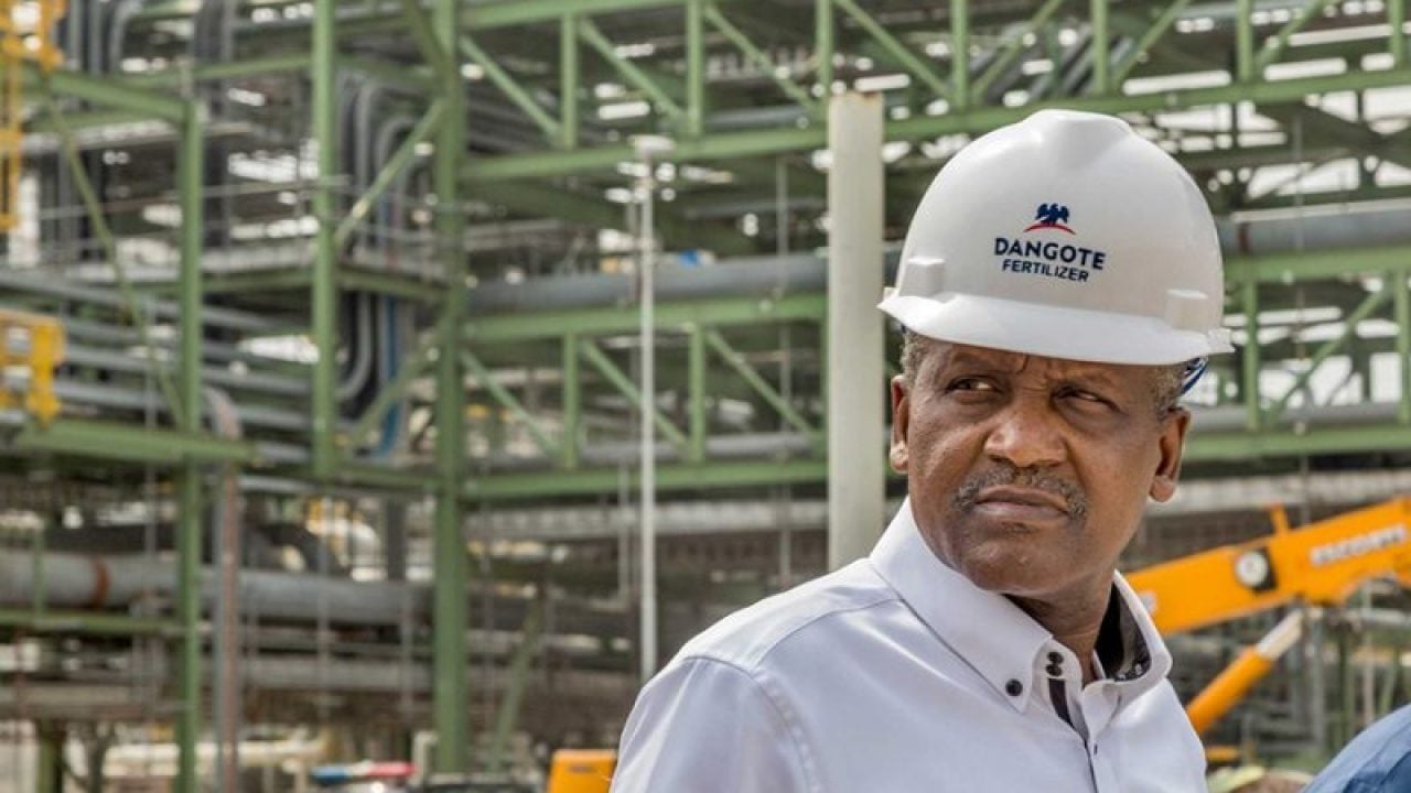 Dangote Refinery reduces fuel price to N820 Dangote Refinery reduces fuel price to N820