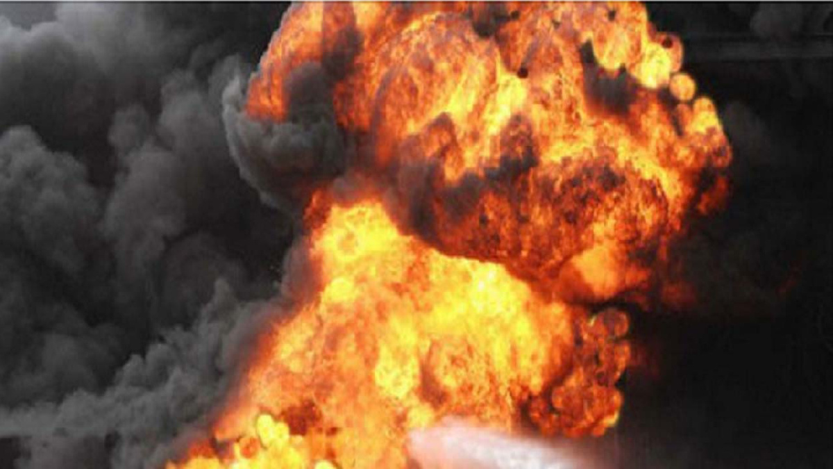 Chaos as explosion rocks Jos Chaos as explosion rocks Jos