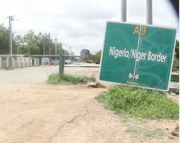 Human trafficking: NIS intercepts 21 minors at Nigeria-Niger border