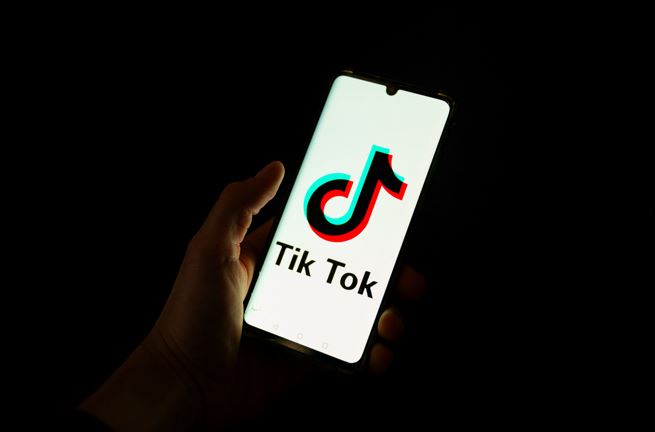 Pakistani man kills daughter over TikTok videos Pakistani man kills daughter over TikTok videos