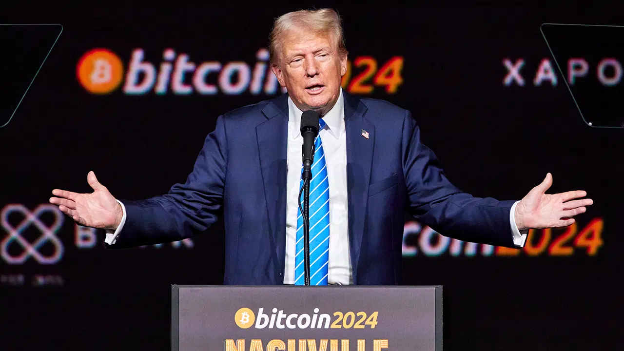 Bitcoin drops to $82,000 after Trump’s tariff announcement