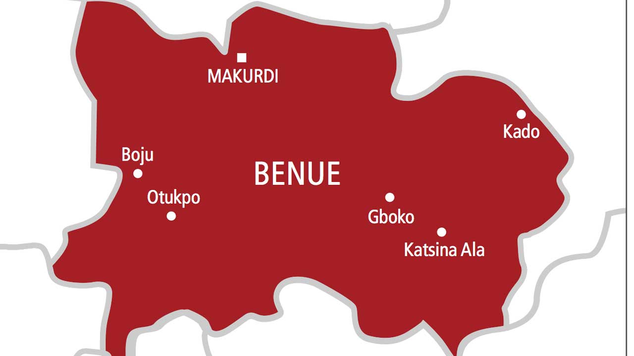 Armed herders invade Benue communities, kill four police officers, injure two farmers Armed herders invade Benue communities, kill four police officers, injure two farmers