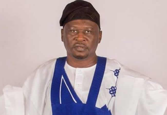 Fintiri, Adamawa gov suspends emir for corruption