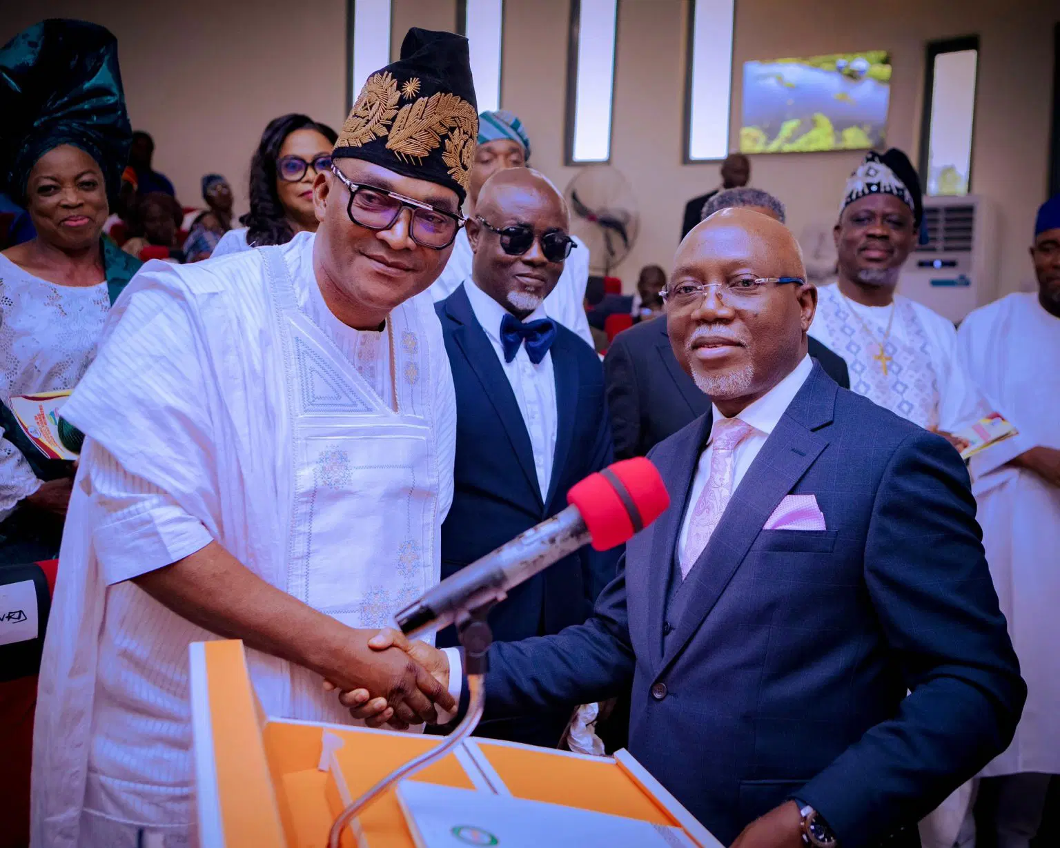 Ondo Gov approves N33.8bn budget for OSOPADEC Ondo Gov approves N33.8bn budget for OSOPADEC