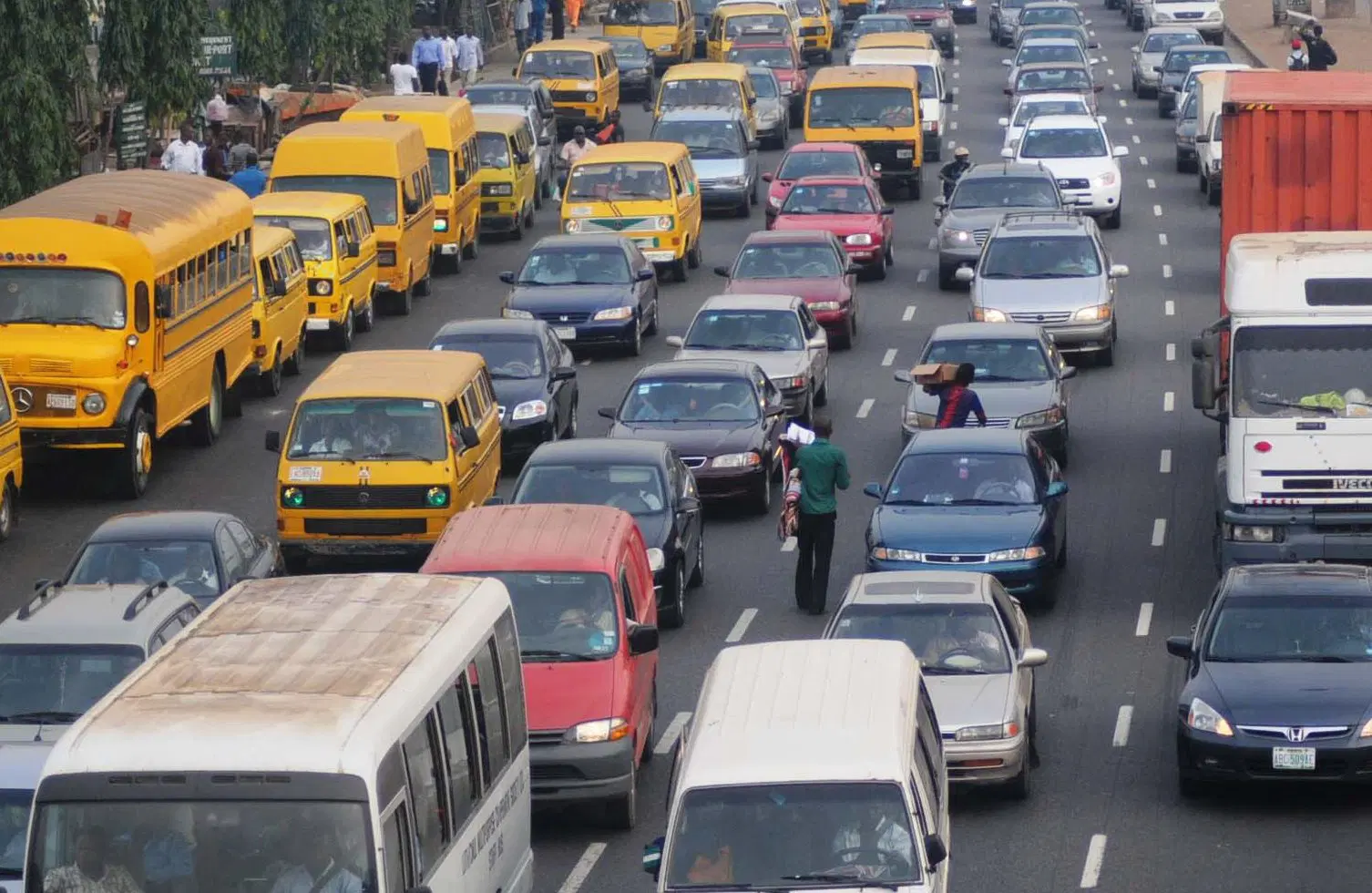 Drainage: Lagos to divert traffic on Osborne Road Drainage: Lagos to divert traffic on Osborne Road