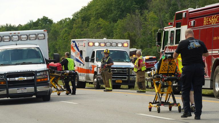 Many tourists die in New York bus crash Many tourists die in New York bus crash