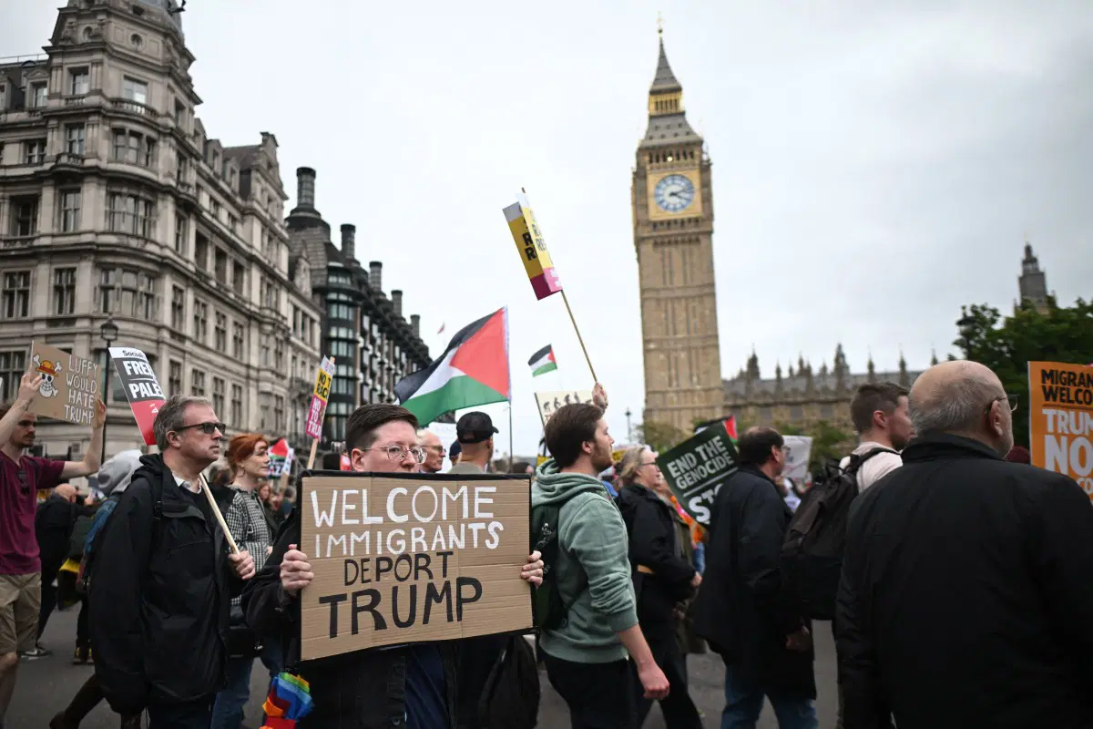 Thousands protest in London over Trump UK visit